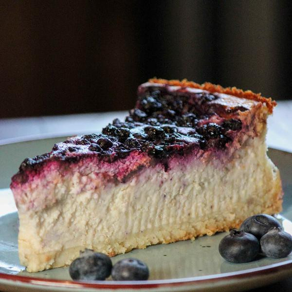 Produktfoto zu Heidelbeer-Käsekuchen, 3 Stück