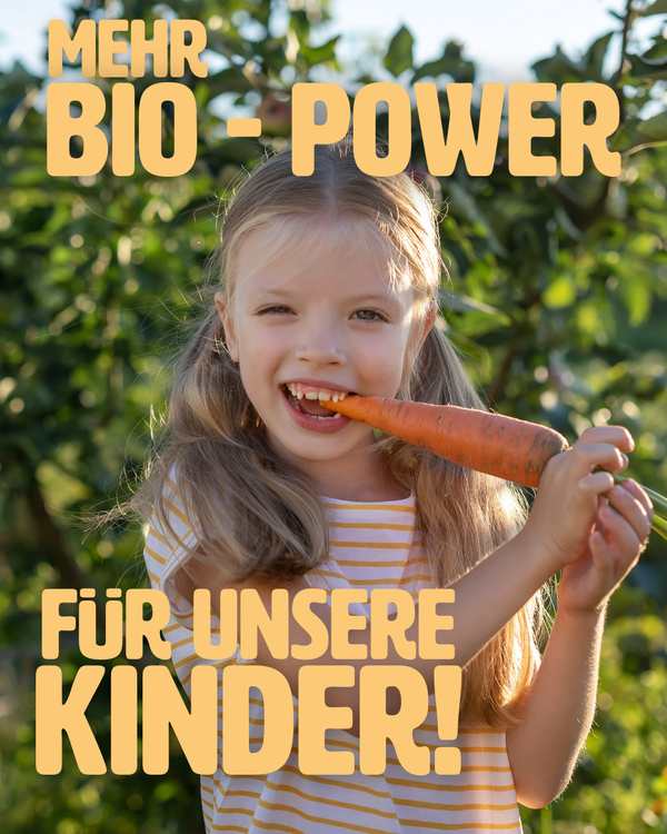 KI generiert: Mädchen mit Karotte, Text: "MEHR BIO-POWER FÜR UNSERE KINDER!"